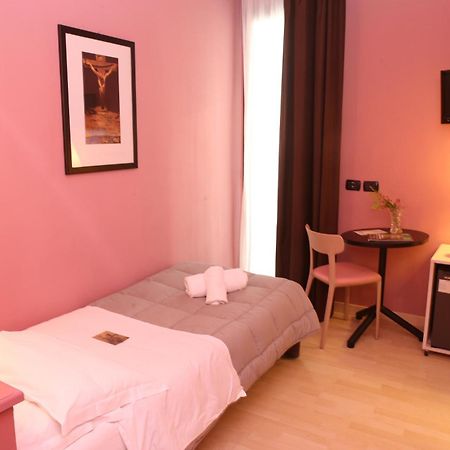 Hotel Corallo Римини Екстериор снимка