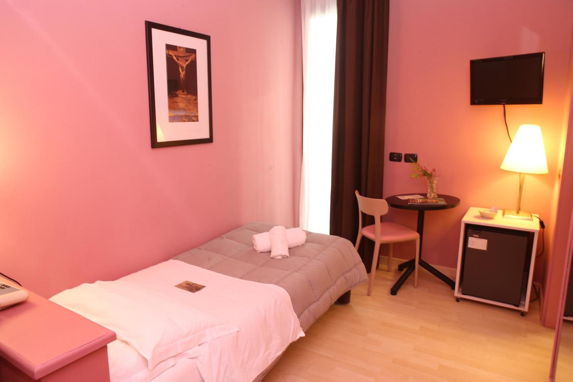 Hotel Corallo Римини Екстериор снимка